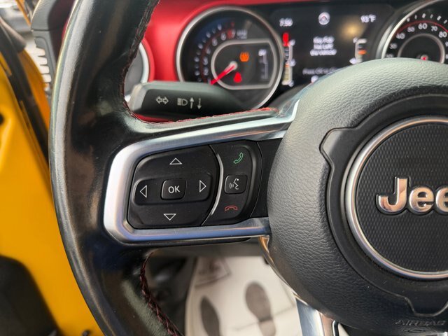 Used 2020 Jeep Wrangler Unlimited Rubicon AWD/4WD image 9