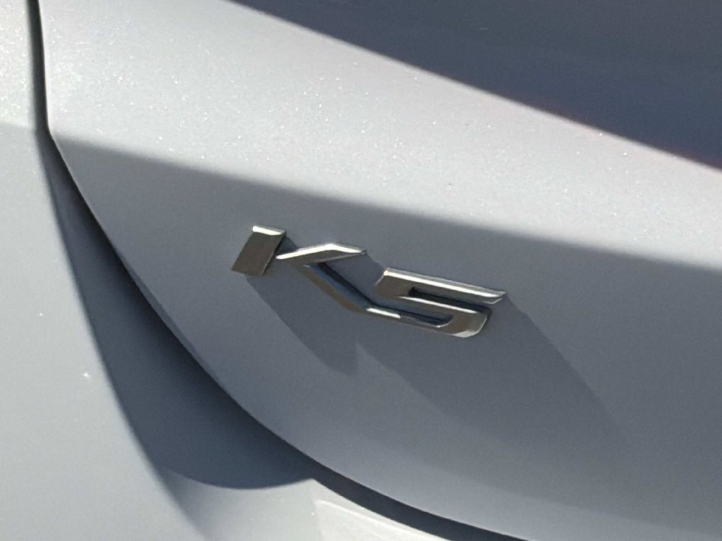 Used 2022 Kia K5 LXS FWD image 22