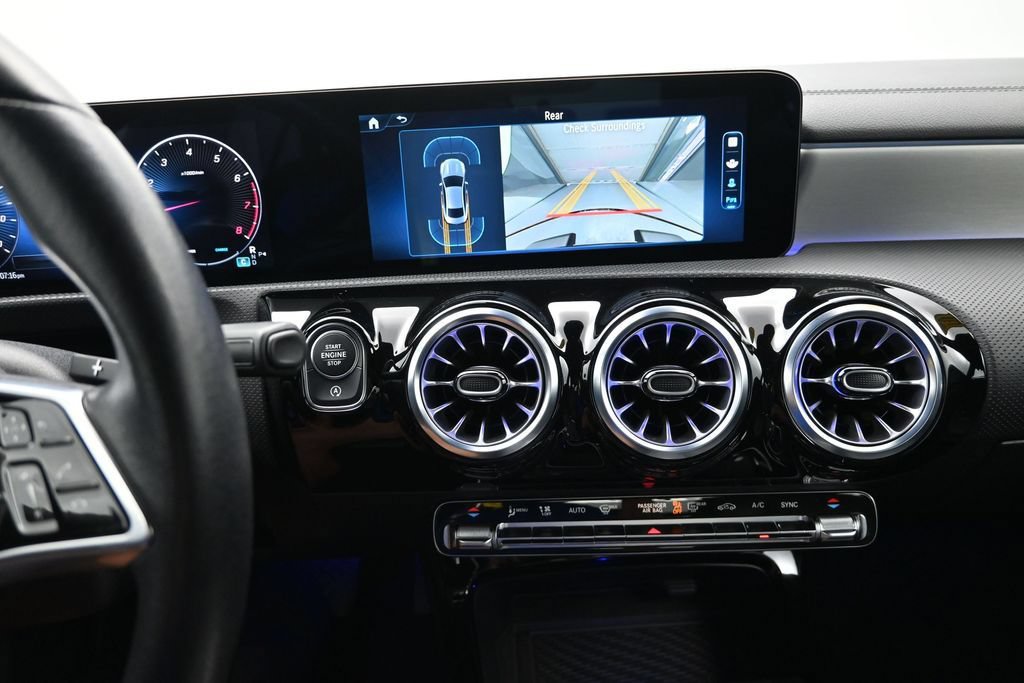 Used 2025 Mercedes-Benz CLA 250 image 24