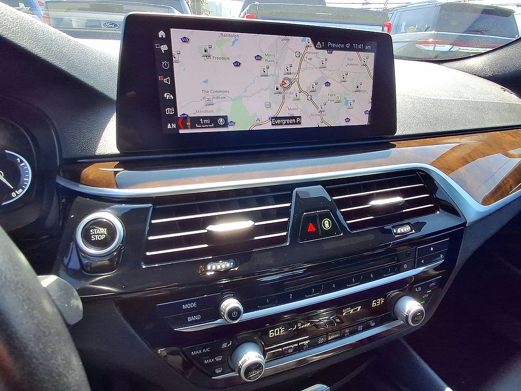 Used 2019 BMW 530e xDrive w/ Convenience Package AWD/4WD image 20