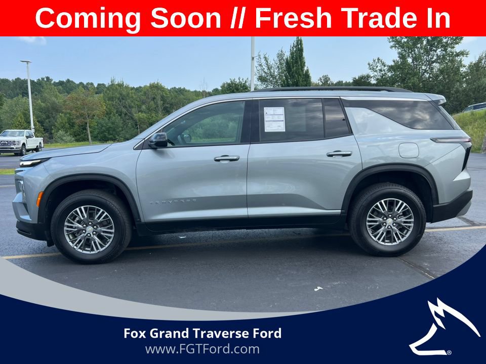 Used 2026 Chevrolet Traverse LT AWD/4WD image 40