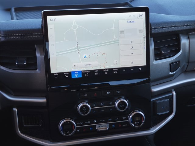 Certified 2024 Ford Expedition XLT image 12