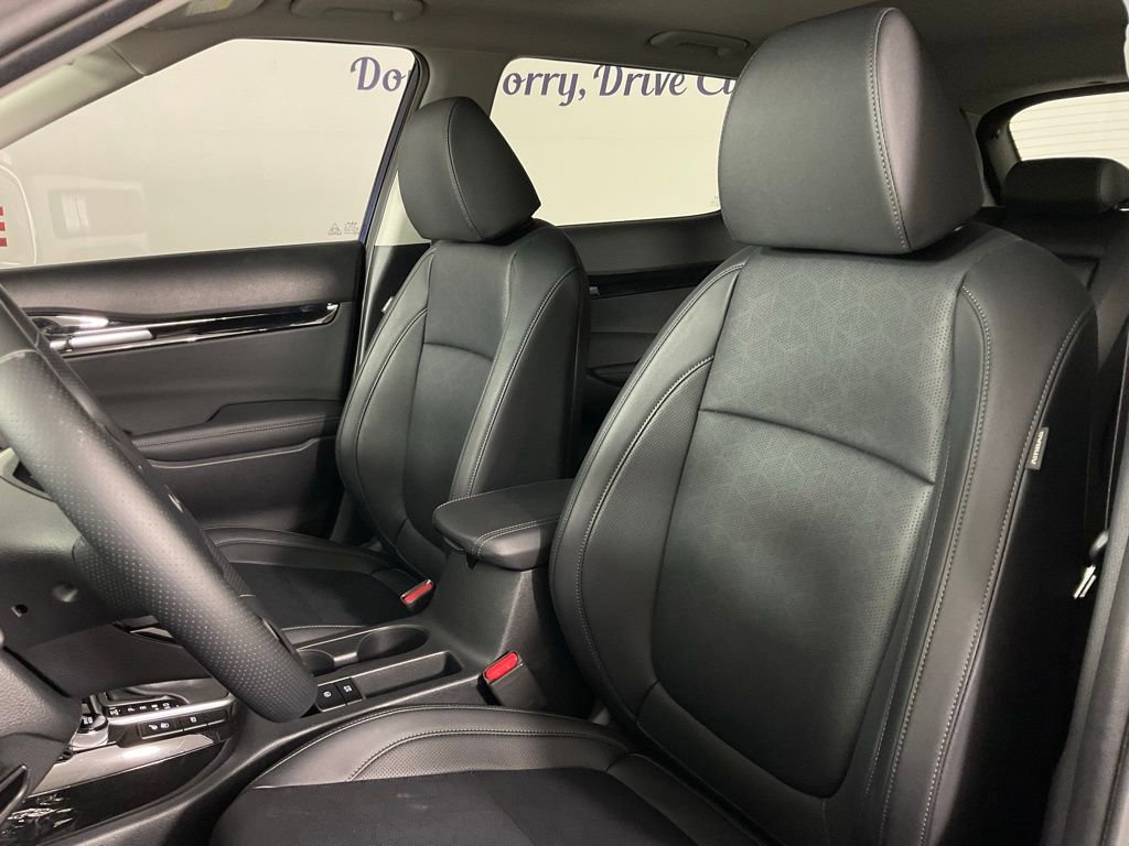 Used 2024 Kia Seltos SX w/ SX Sunroof Package image 14