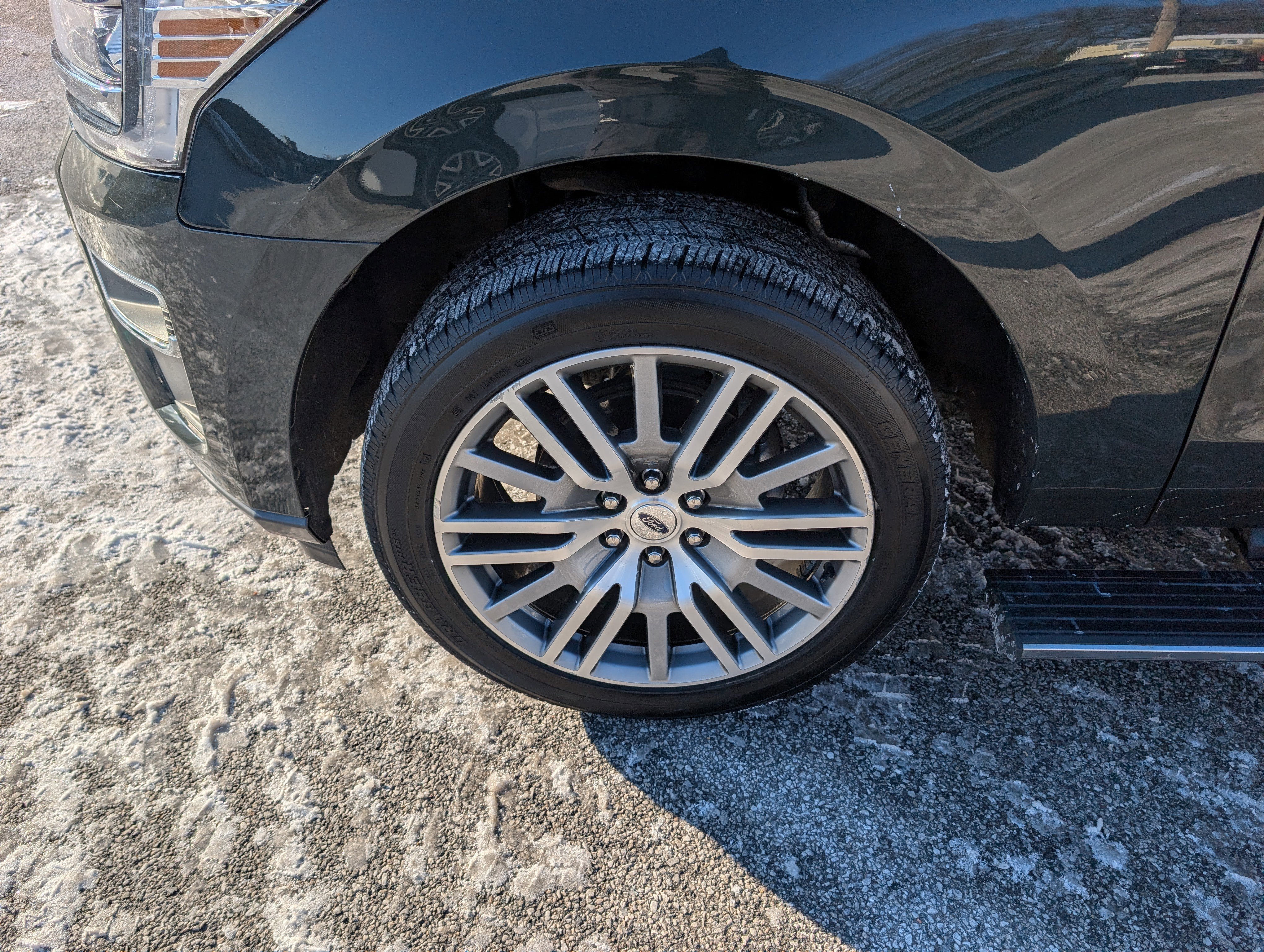 Certified 2022 Ford Expedition Limited image 11