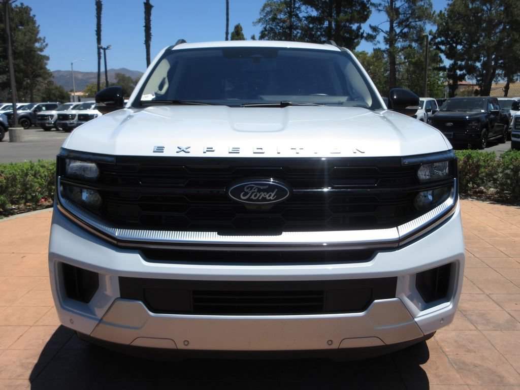 Certified 2025 Ford Expedition Max Platinum AWD/4WD image 7