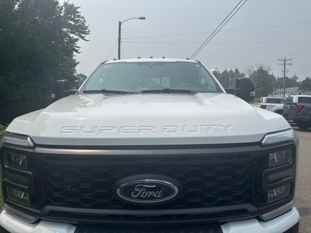 Certified 2025 Ford F350 XL w/ STX Appearance Package AWD/4WD image 2