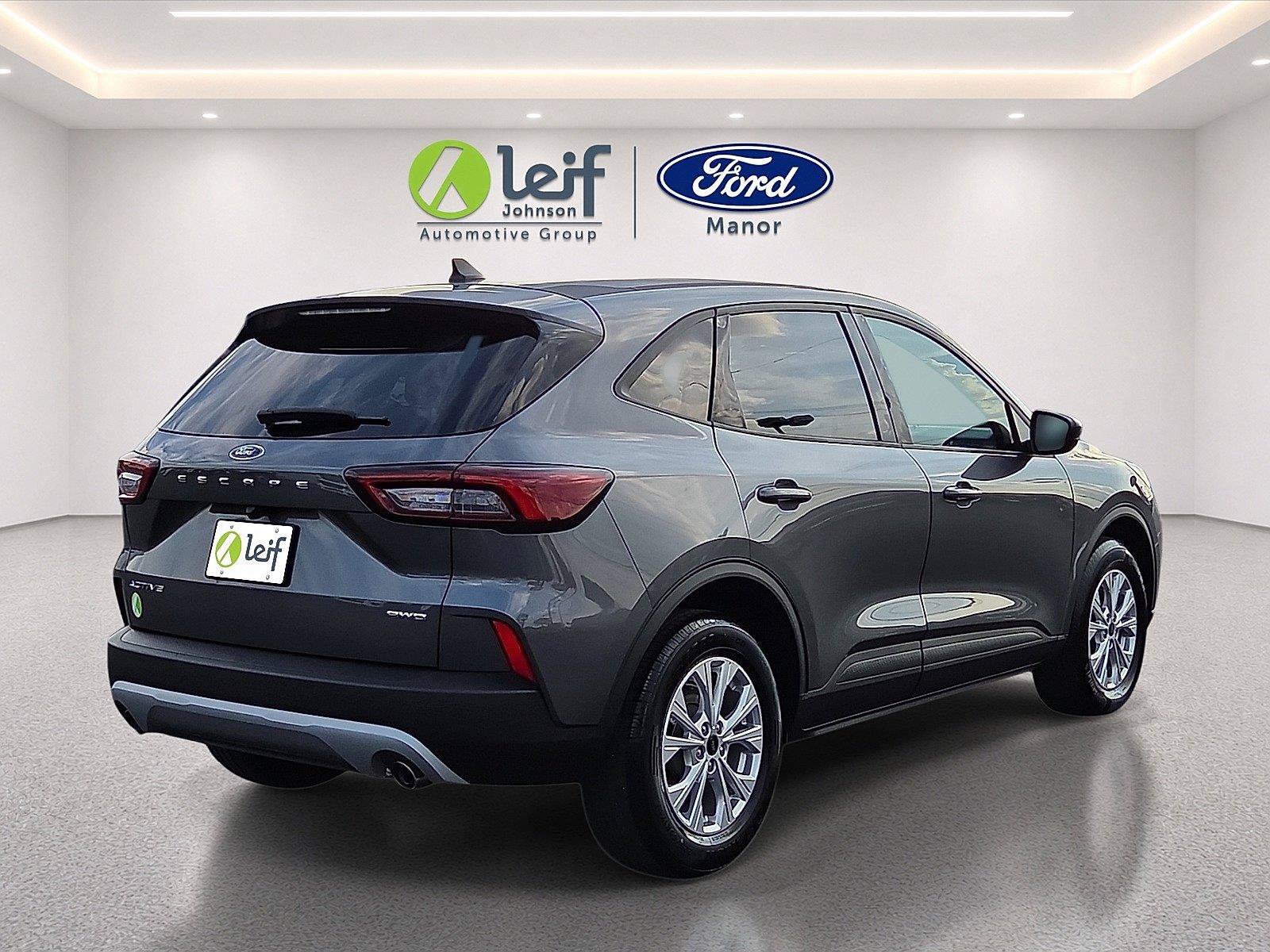 Certified 2025 Ford Escape Active AWD/4WD image 8