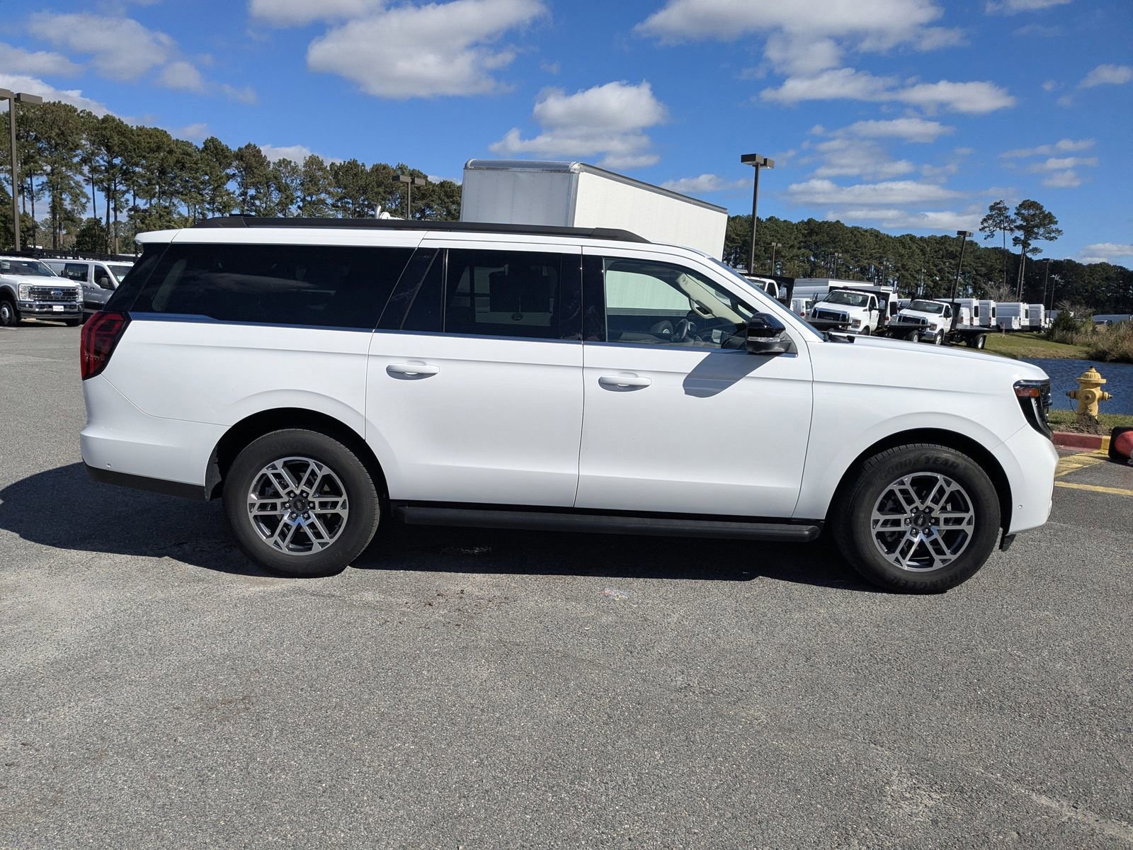 Certified 2025 Ford Expedition Max Active image 6