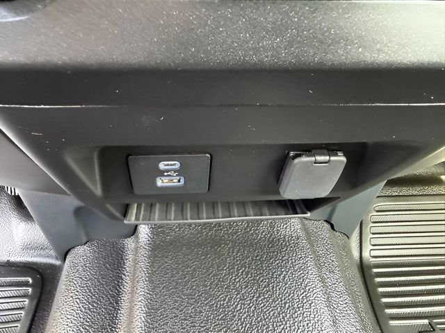 Certified 2022 Ford F250 XL w/ Power Equipment Group image 32