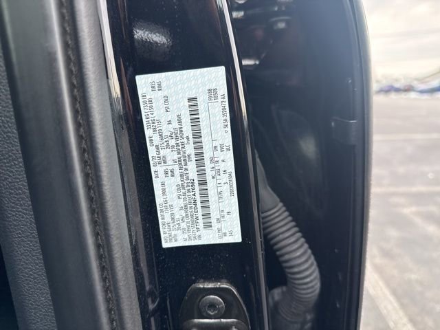 Certified 2022 Ford F150 XLT w/ Equipment Group 302A High image 8