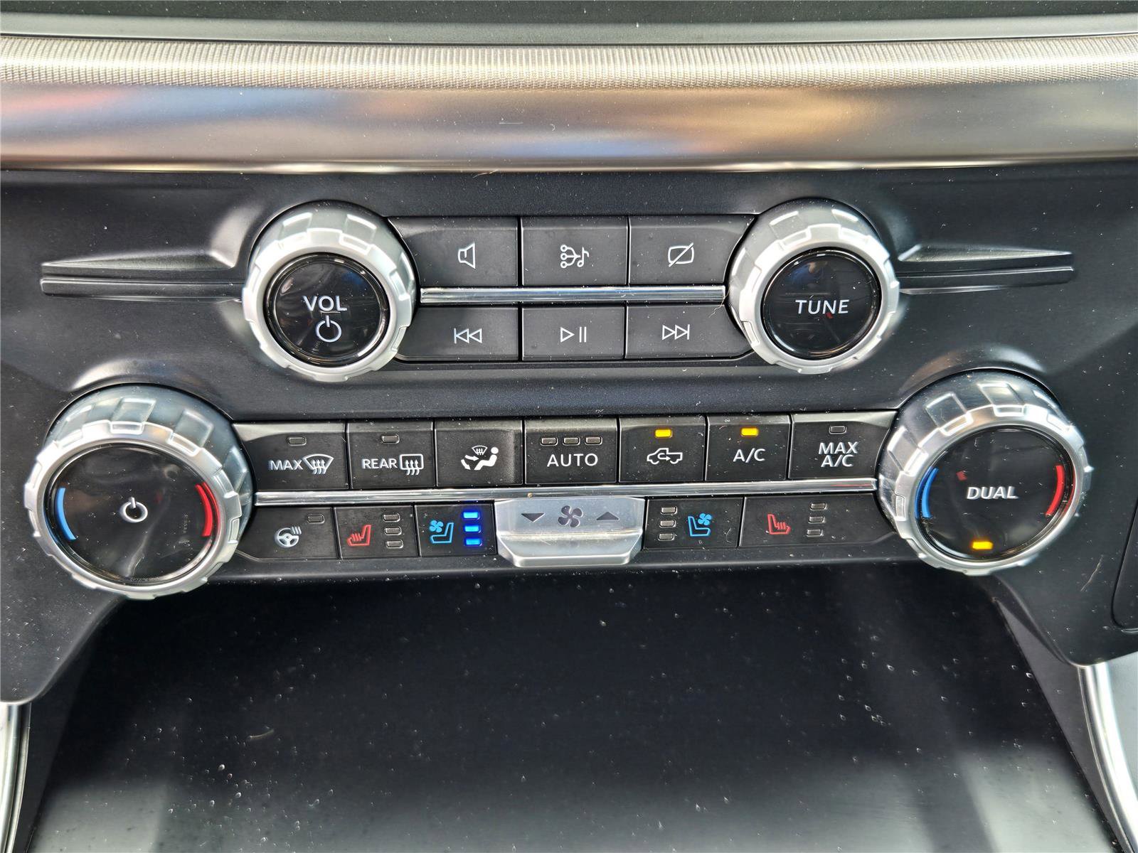 Certified 2023 Ford F150 Raptor AWD/4WD image 18