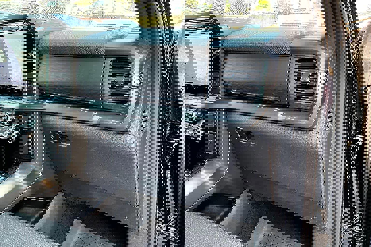 Certified 2024 Ford F150 XLT w/ Equipment Group 302A MID image 20