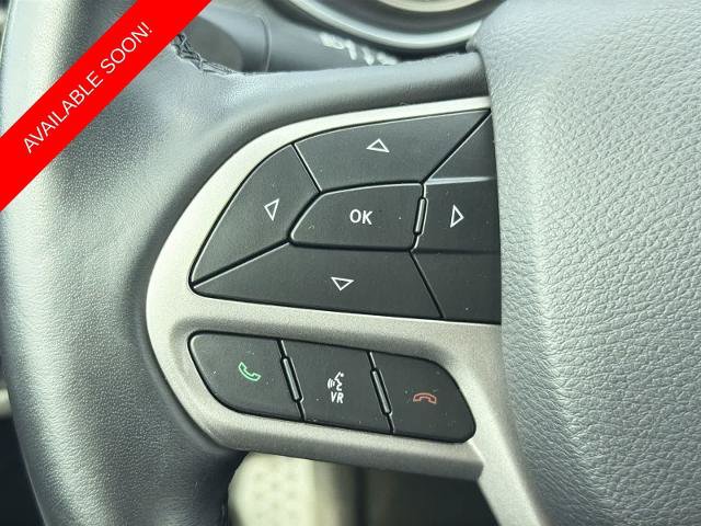 Used 2019 Jeep Cherokee Limited AWD/4WD image 23