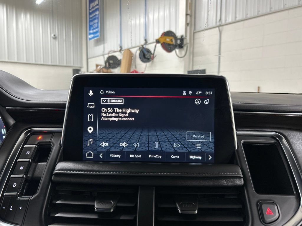 Used 2023 GMC Yukon SLE w/ Gmc Pro Safety Plus Package AWD/4WD image 20