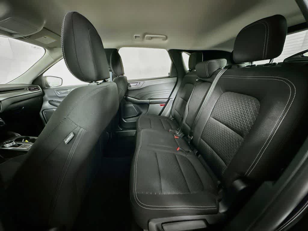 Certified 2025 Ford Escape Active AWD/4WD image 14
