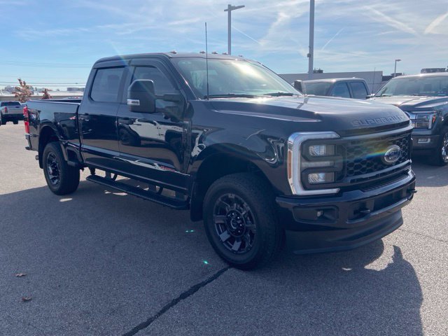Certified 2025 Ford F250 XL w/ STX Appearance Package AWD/4WD image 3