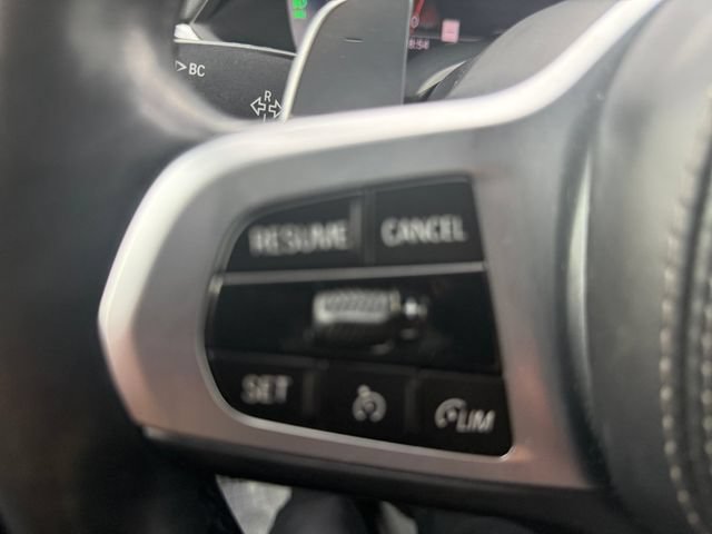 Used 2021 BMW X7 xDrive40i w/ M Sport Package AWD/4WD image 12