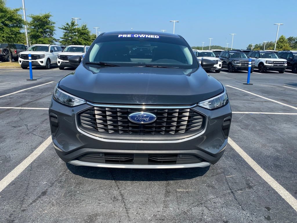 Certified 2025 Ford Escape Active w/ Tech Pack #1 FWD image 2