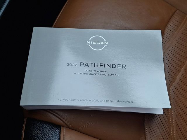 Used 2022 Nissan Pathfinder Platinum w/ Cargo Package image 25