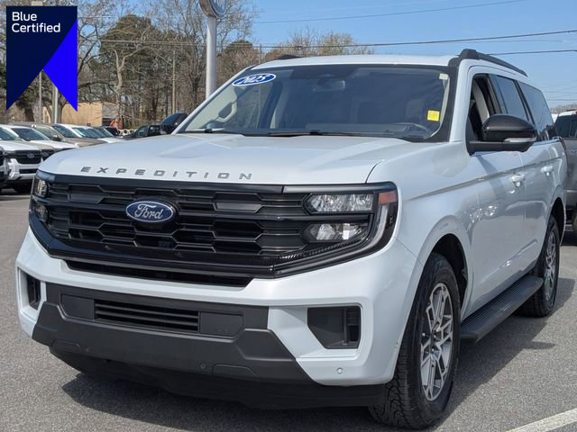 Certified 2025 Ford Expedition Active image 1