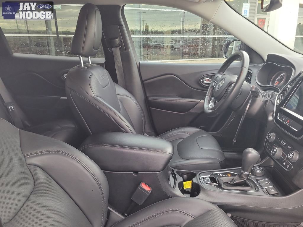 Used 2019 Jeep Cherokee Limited w/ Trailer Tow Group image 33