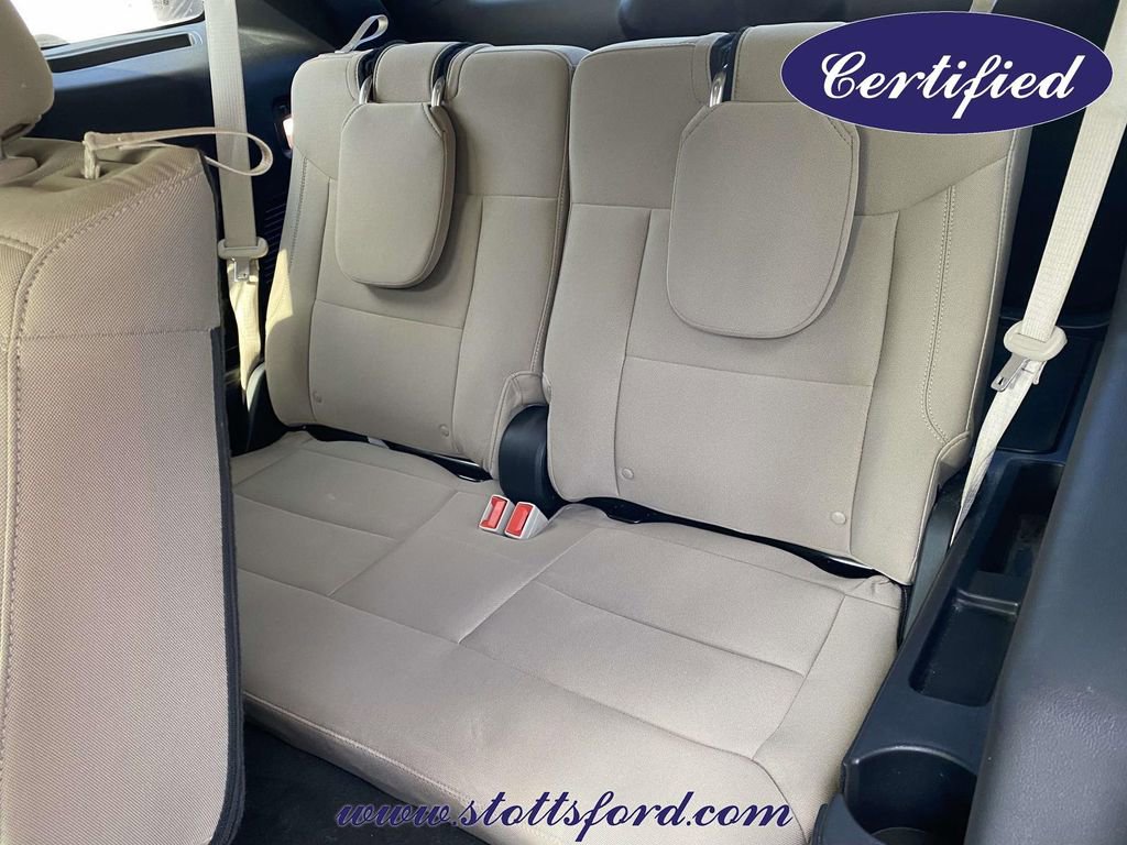 Certified 2022 Ford Explorer XLT RWD image 13