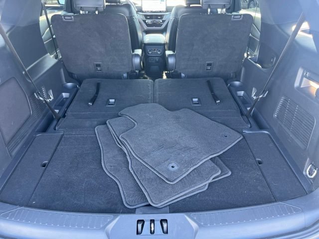 Certified 2025 Ford Explorer ST-Line w/ Premium Package AWD/4WD image 15
