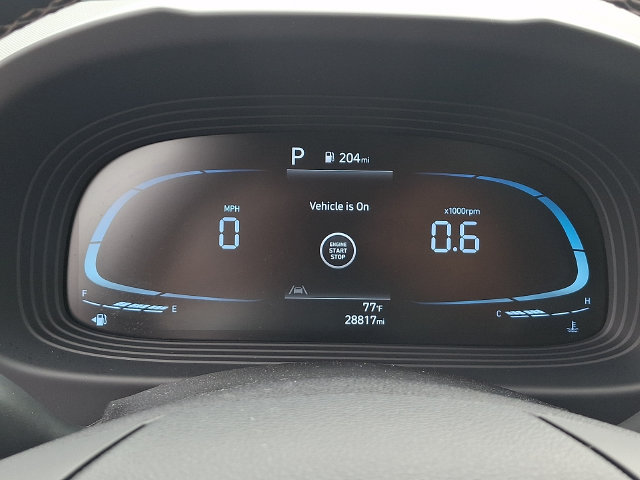 Used 2023 Hyundai Venue FWD image 31