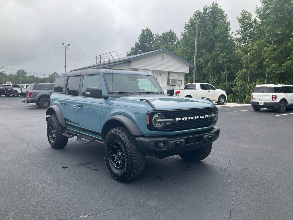 Certified 2023 Ford Bronco Wildtrak AWD/4WD image 3