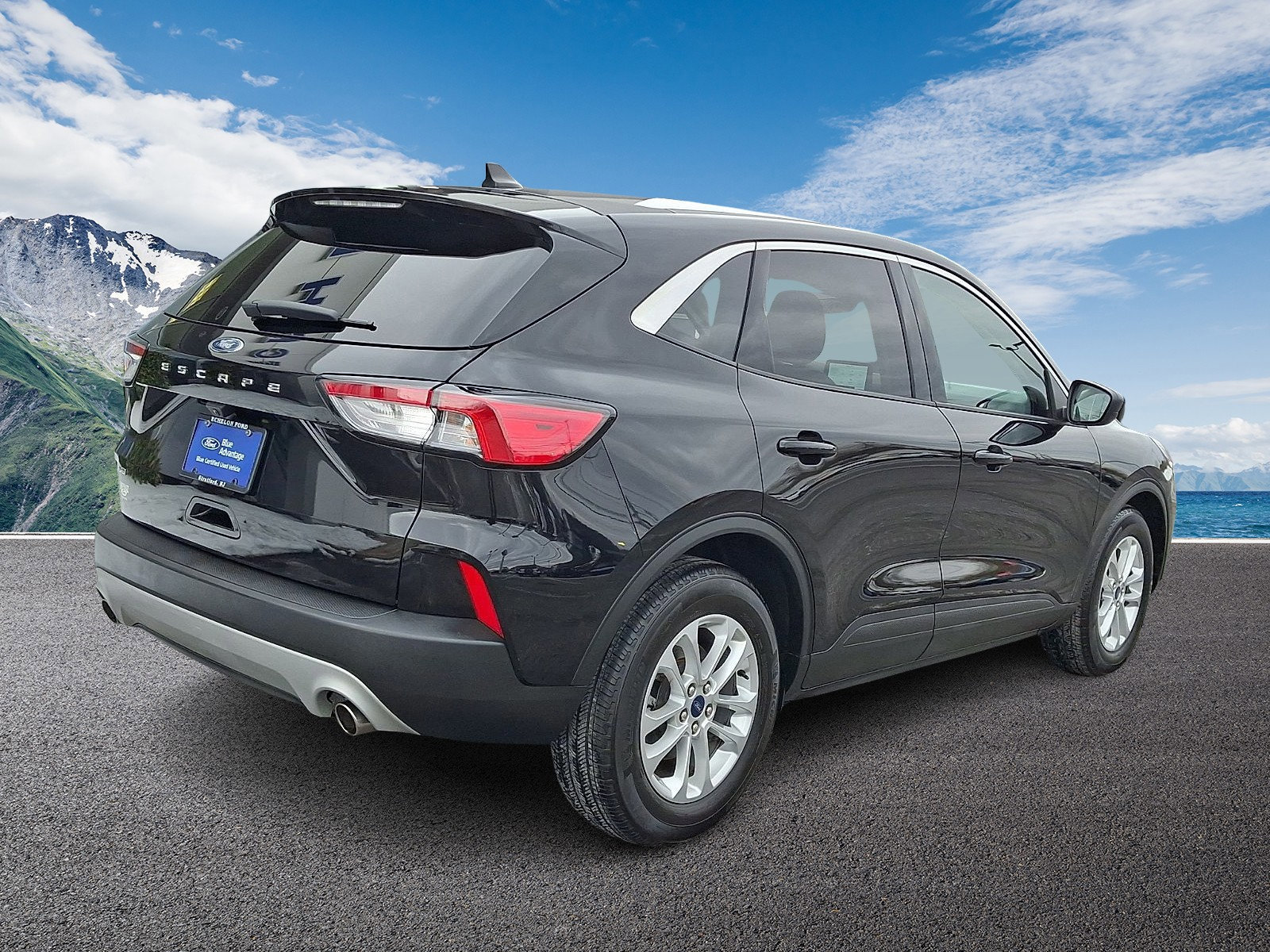 Certified 2022 Ford Escape SE w/ Convenience Package image 4