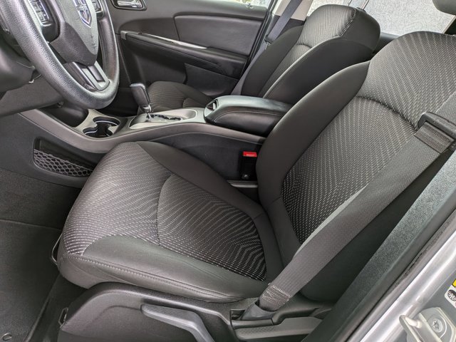 Used 2020 Dodge Journey SE w/ Blacktop Package image 13