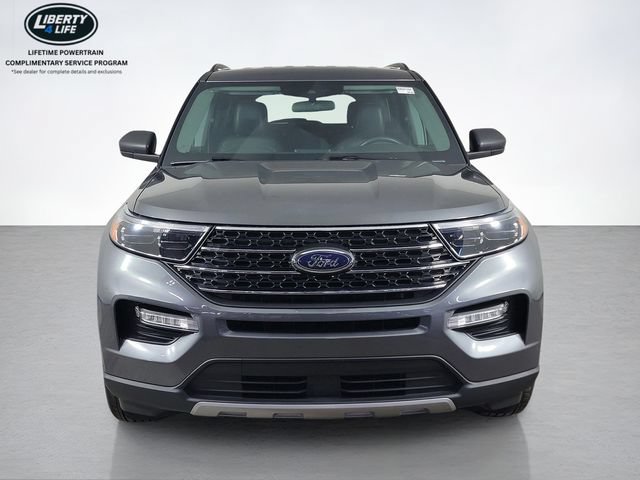 Certified 2023 Ford Explorer XLT w/ Equipment Group 202A AWD/4WD image 9
