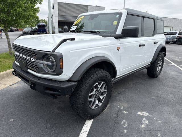 Certified 2024 Ford Bronco Badlands AWD/4WD image 1