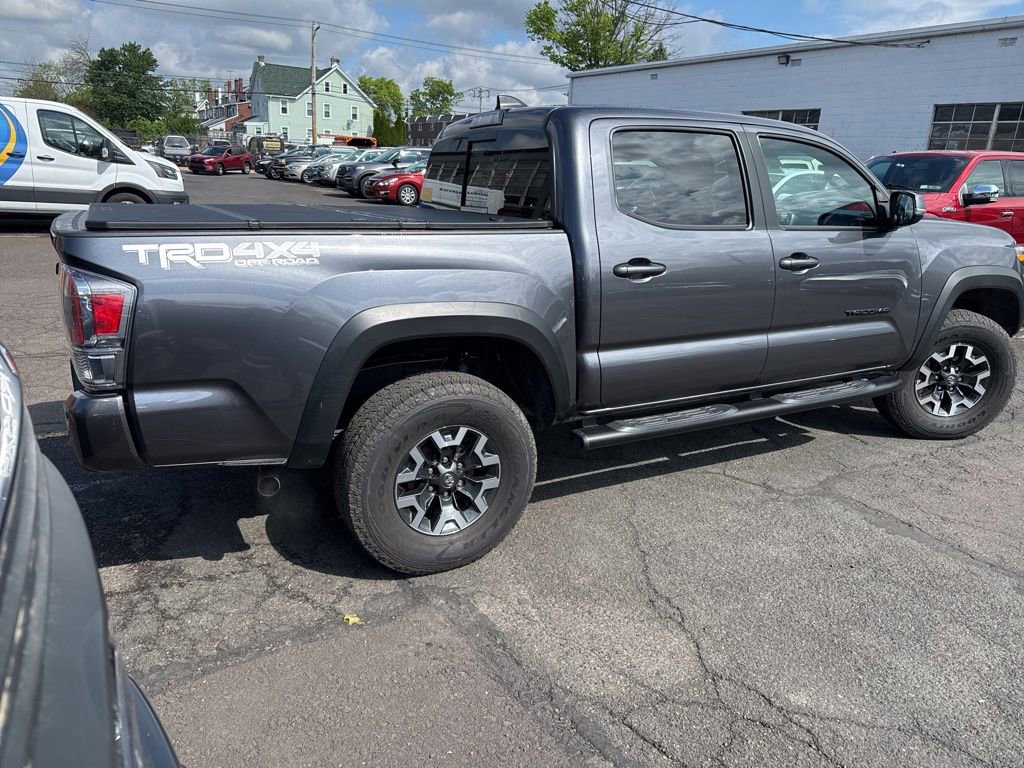 Used 2021 Toyota Tacoma TRD Off-Road w/ Technology Package AWD/4WD image 4