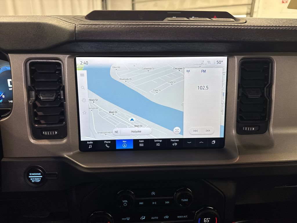 Certified 2025 Ford Bronco Outer Banks AWD/4WD image 19