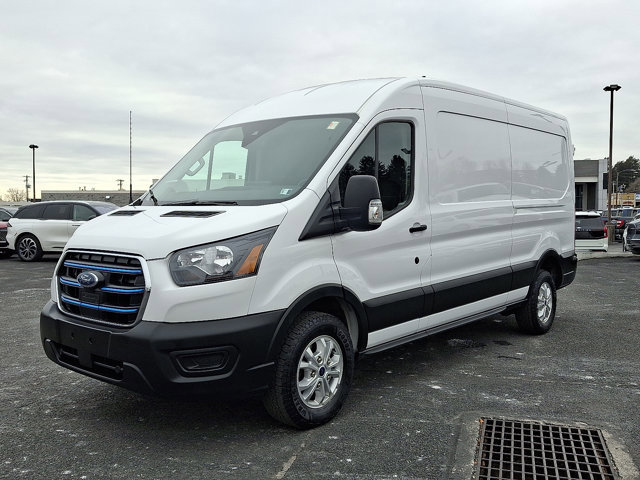 Certified 2022 Ford E-Transit Medium Roof w/ Load Area Protection Package image 3