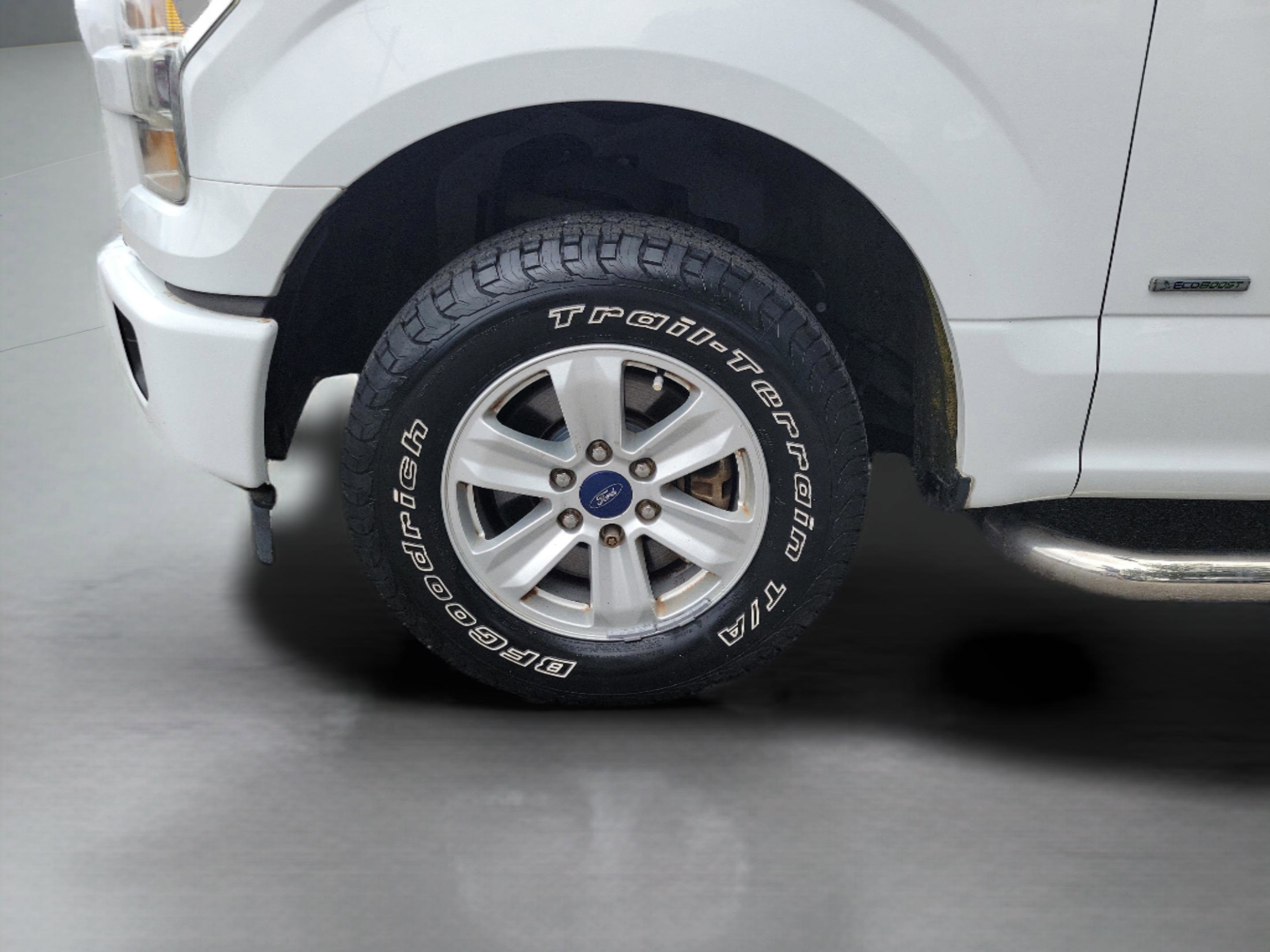 Certified 2017 Ford F150 XL w/ Equipment Group 101A Mid RWD image 32