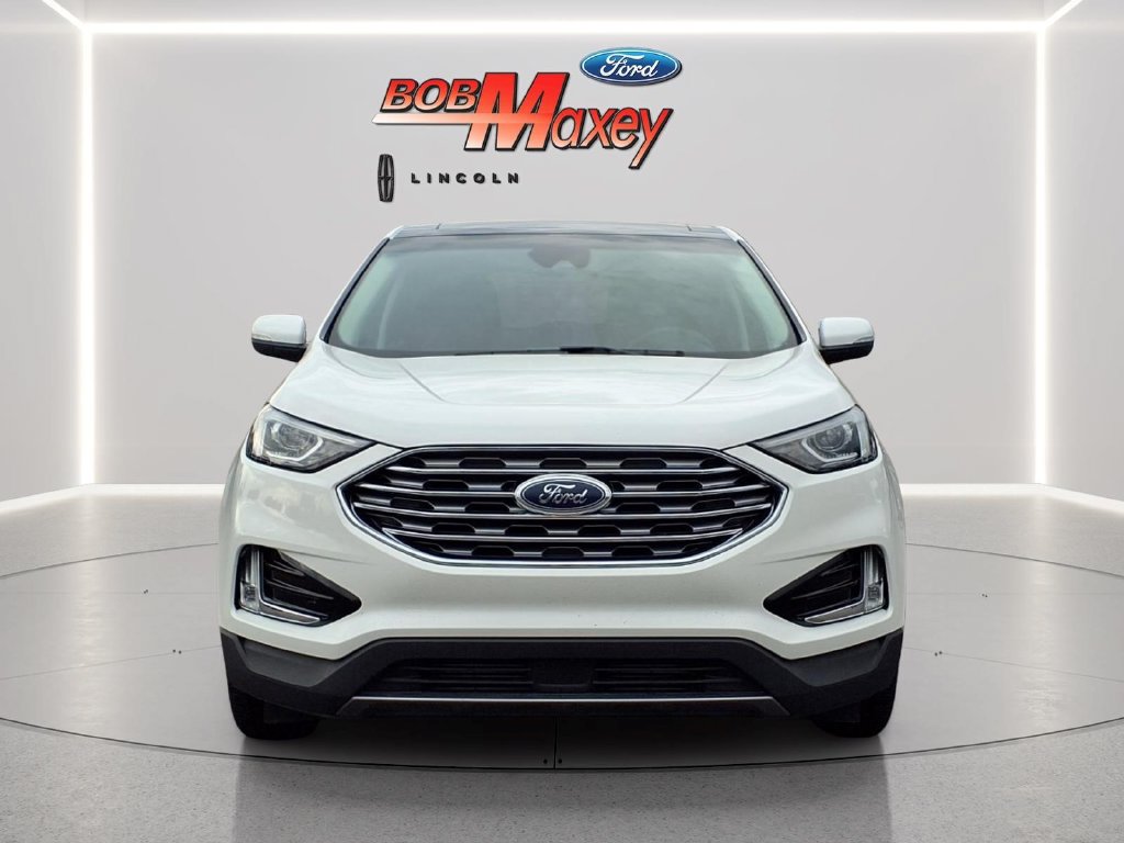 Certified 2020 Ford Edge SEL w/ Convenience Package AWD/4WD image 2