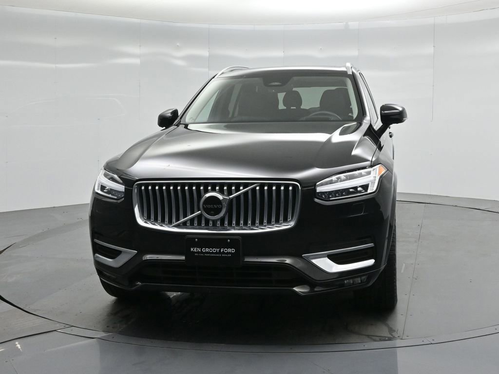 Used 2023 Volvo XC90 B6 Ultimate w/ Protection Package Premier image 29
