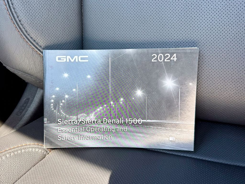 Used 2024 GMC Sierra 1500 AT4 w/ Technology Package AWD/4WD image 40