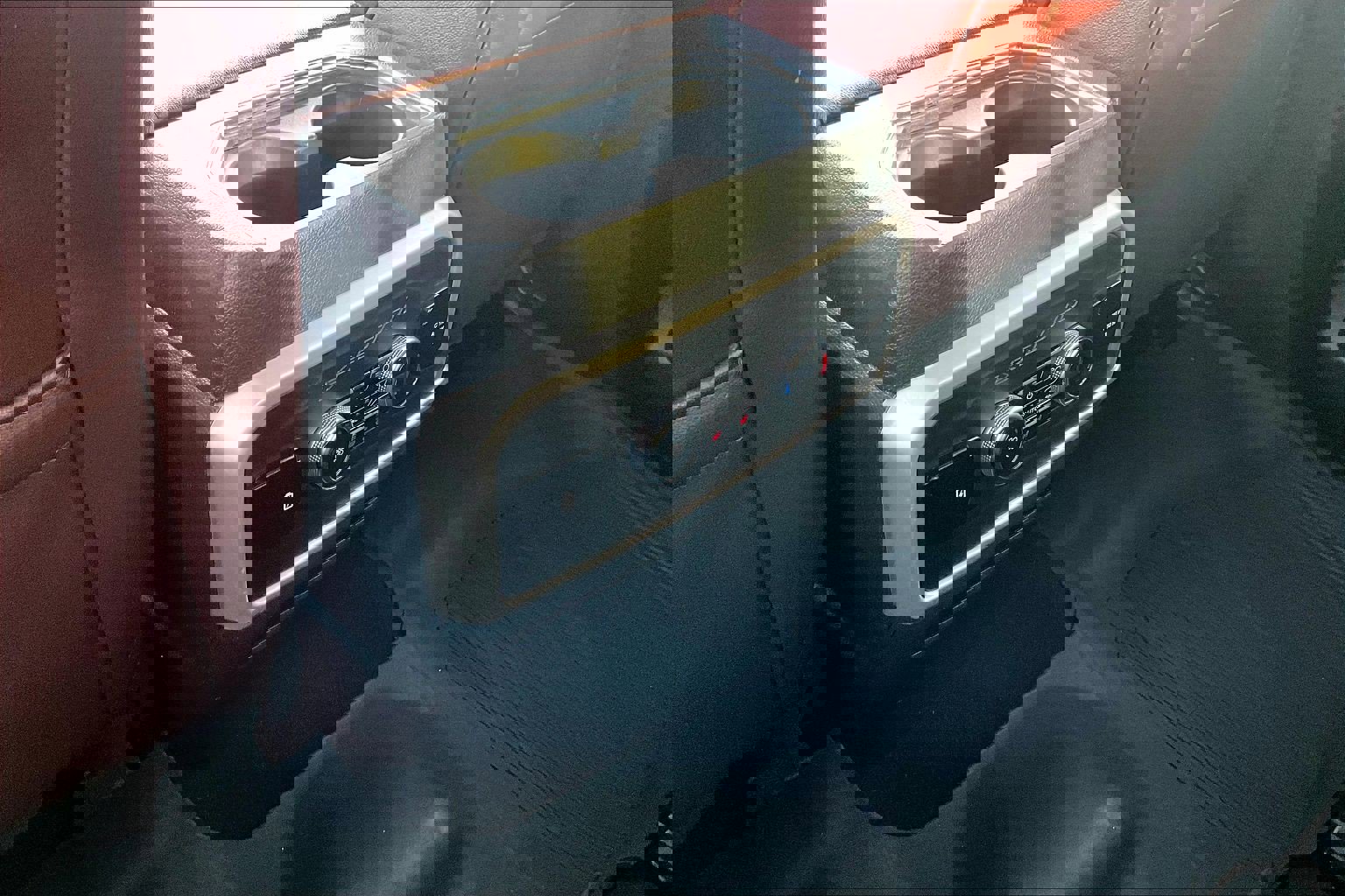 Certified 2024 Ford Expedition Limited image 34