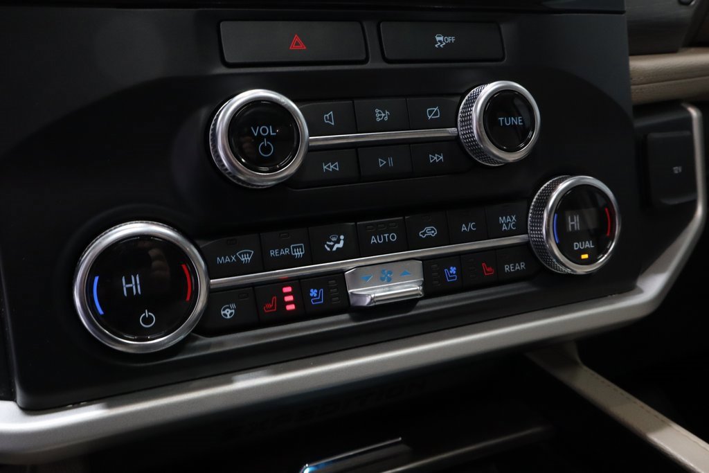 Certified 2022 Ford Expedition Limited image 31