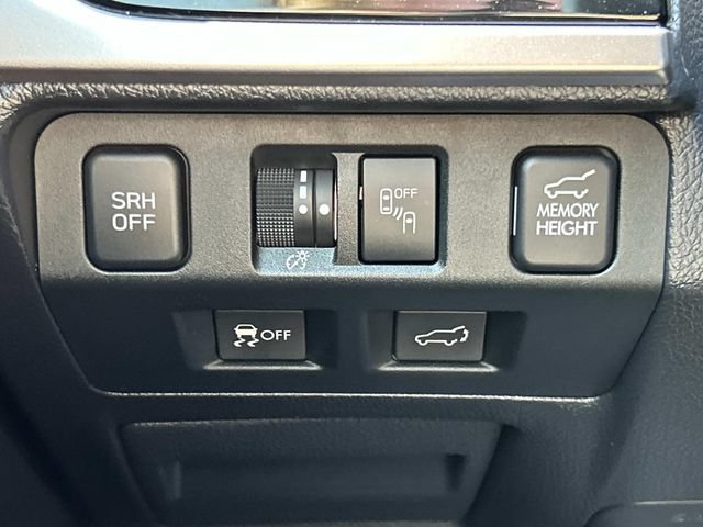Used 2018 Subaru Forester 2.5i Touring AWD/4WD image 36