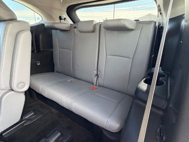 Used 2024 Toyota Highlander XLE AWD/4WD image 20