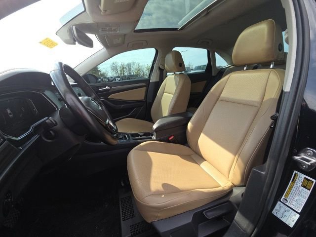 Used 2019 Volkswagen Jetta SEL FWD image 23