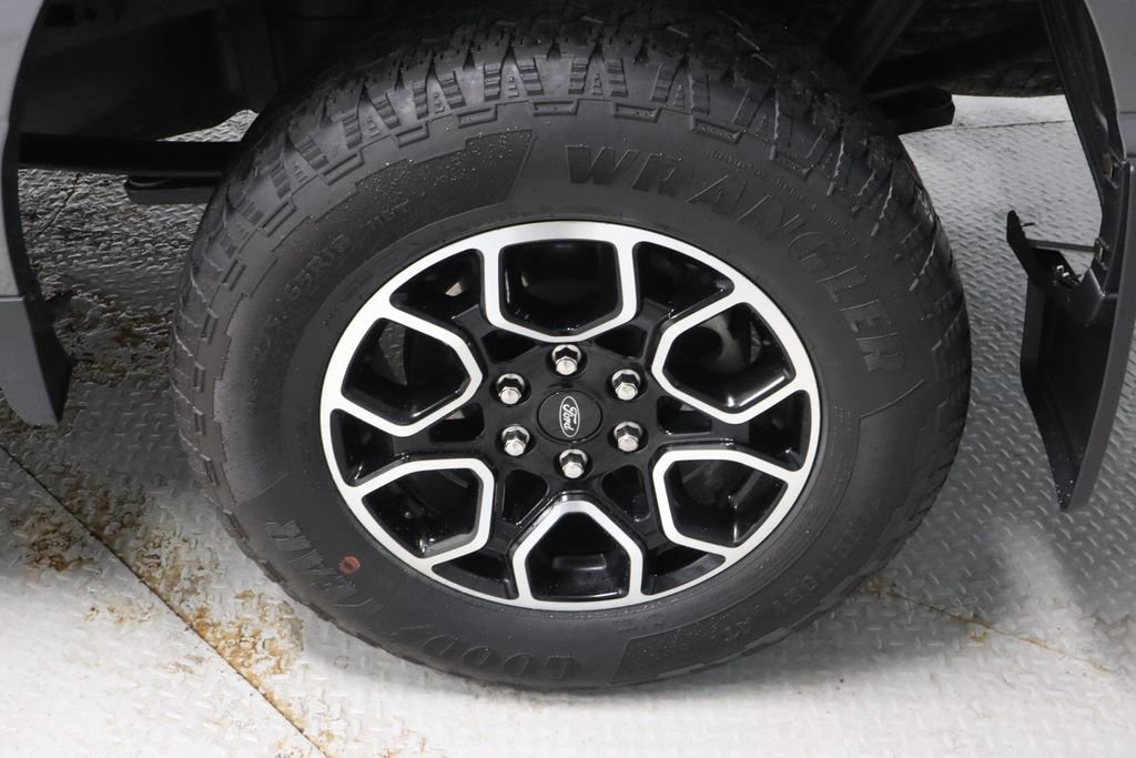 Certified 2022 Ford F150 XLT w/ Equipment Group 302A High AWD/4WD image 18