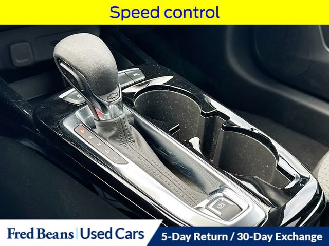 Used 2024 Chevrolet Trax LT w/ Driver Confidence Package FWD image 20