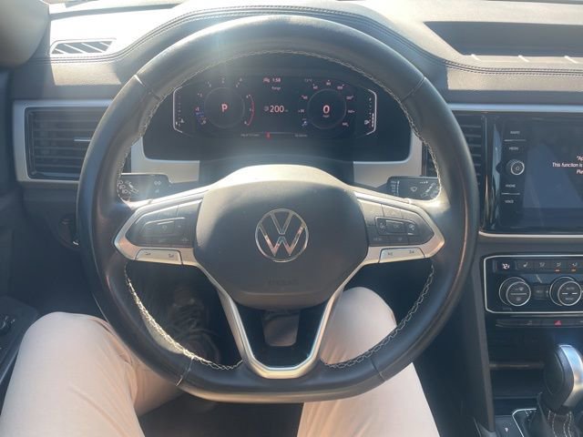 Used 2023 Volkswagen Atlas SE w/ Panoramic Sunroof Package image 9