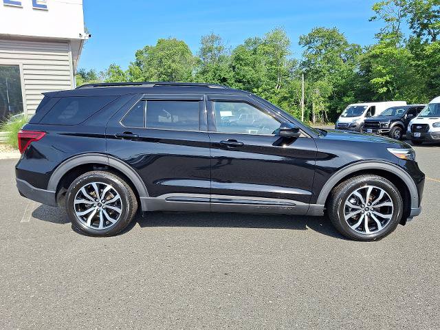 Certified 2020 Ford Explorer ST w/ Premium Technology Package AWD/4WD image 7
