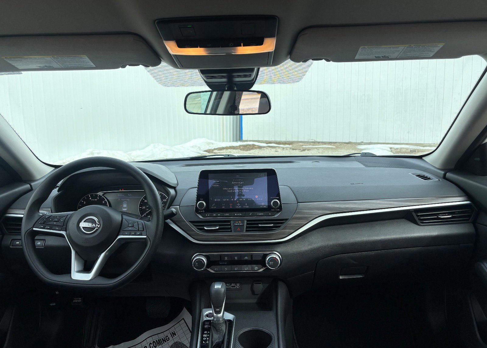 Used 2025 Nissan Altima 2.5 SV image 22